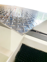 Load image into Gallery viewer, OlioSep™ Flush Mount Plastic Oil/Water Separator