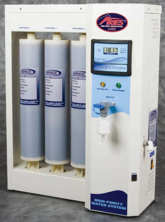 Système de purification de l'eau de laboratoire